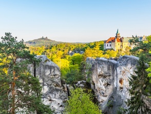 ZÁMECKÝ HOTEL HRUBÁ SKÁLA